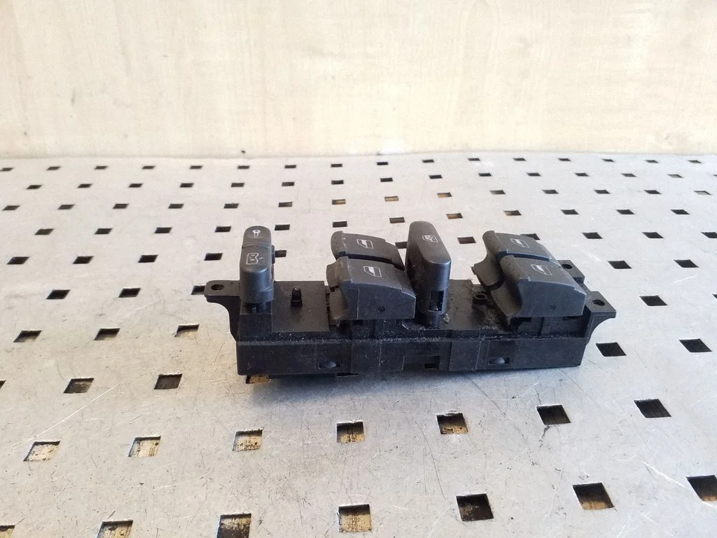 Elektriaknate lüliti 1J4959857D