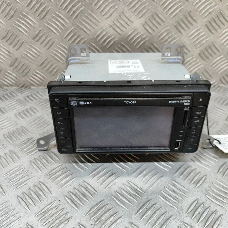 Radio/CD/DVD atskaņotājs/navigācija PZ4450033301