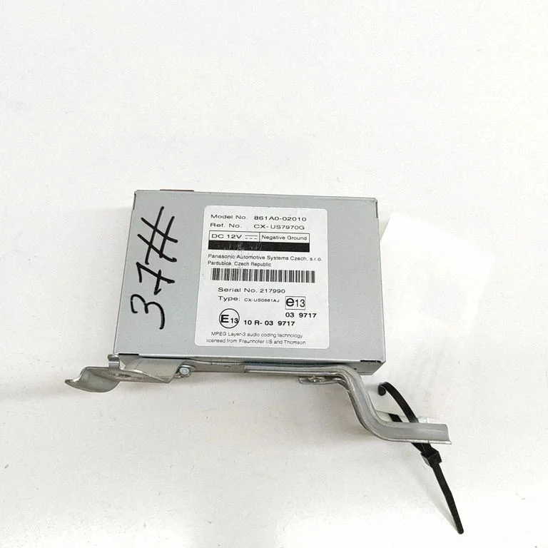 Radio/CD/DVD atskaņotājs/navigācija 861A002010