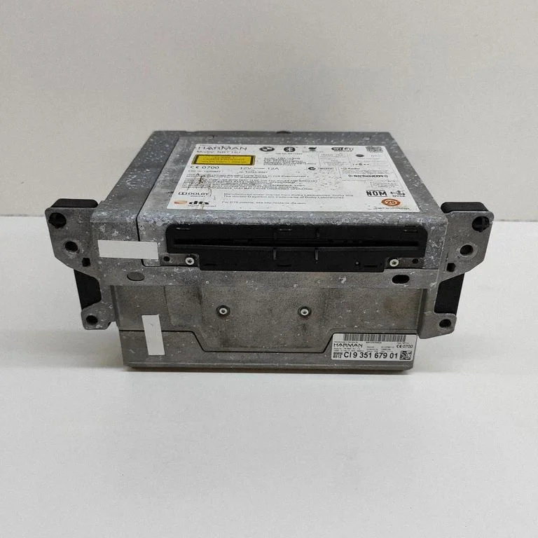 Radio/CD/DVD/GPS head unit – BMW 5 Series F10 F11 (2009-2016)