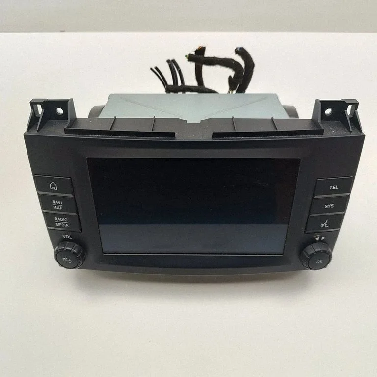 Radio/CD/DVD atskaņotājs/navigācija A4479017407
