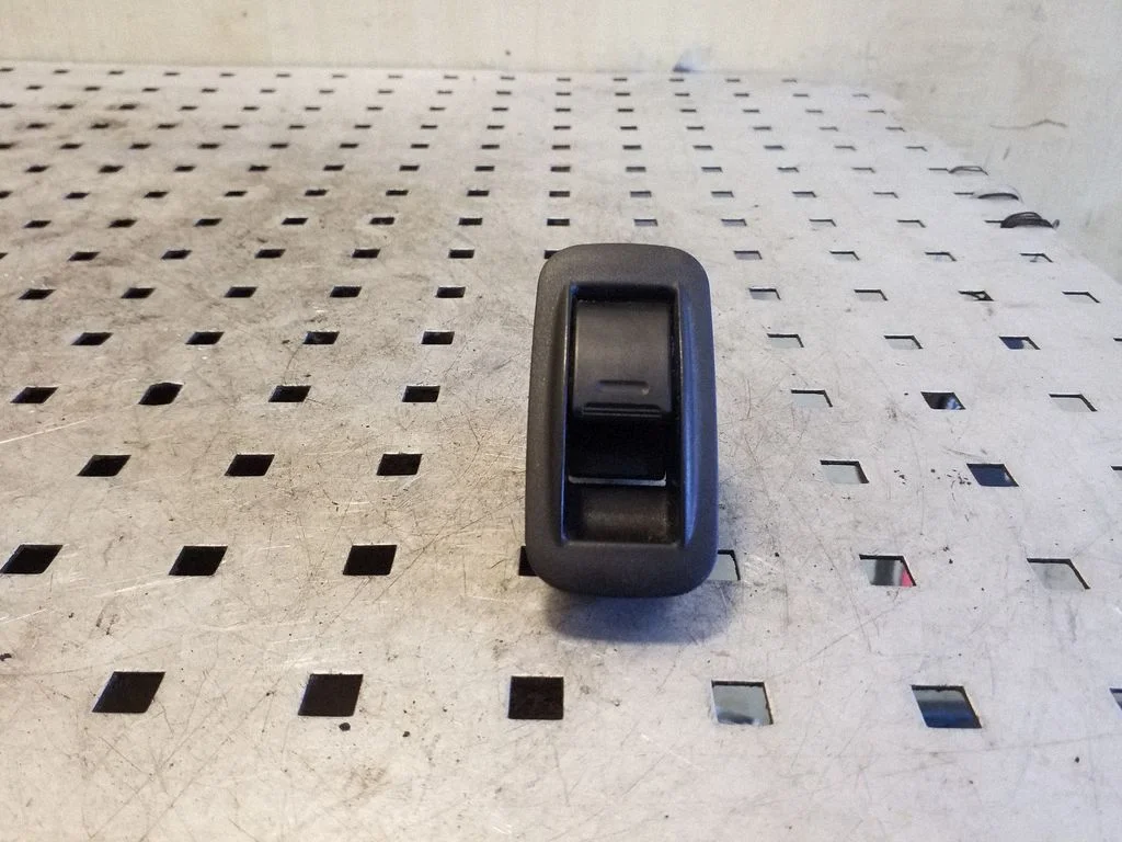 Elektrinių langų jungtukas