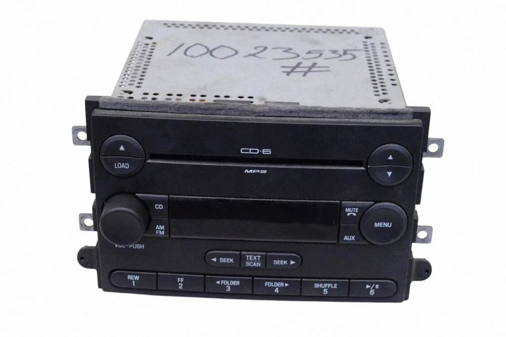Radija/ CD/DVD grotuvas/ navigacija