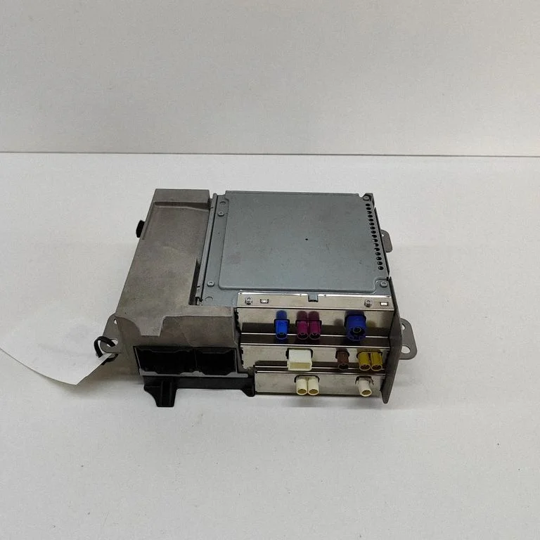 Radio/CD/DVD/GPS head unit A1779012707