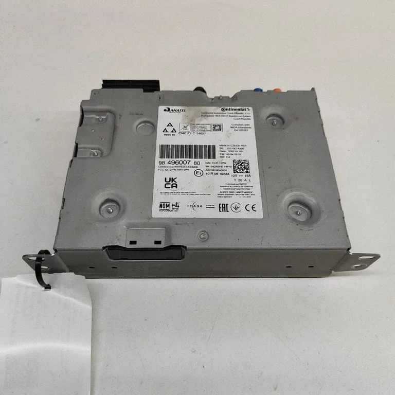 Radio/CD/DVD/GPS head unit – Citroen DS7 Crossback (2017-)
