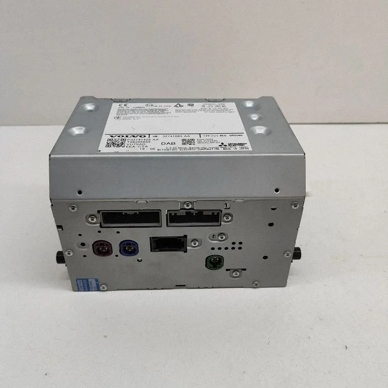 Radio/CD/DVD atskaņotājs/navigācija 32141085AA