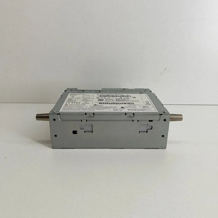 Radio/CD/DVD atskaņotājs/navigācija A2139011800