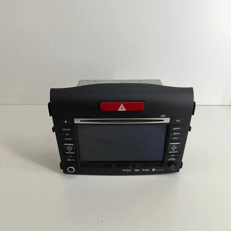 Radio, odtwarzacz CD/DVD, nawigacja 39540T1GE020