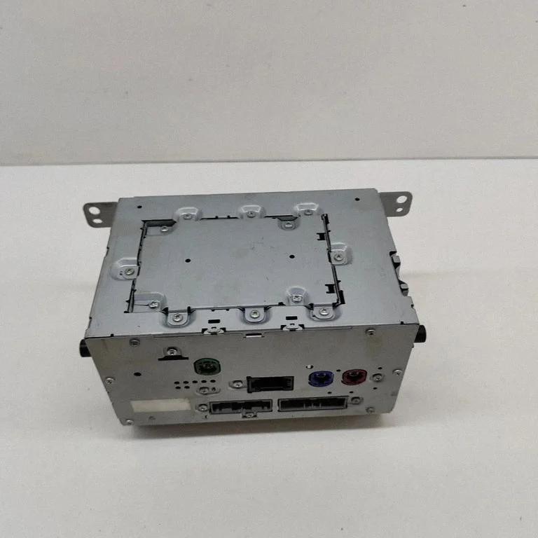 Radio/CD/DVD atskaņotājs/navigācija 32218443