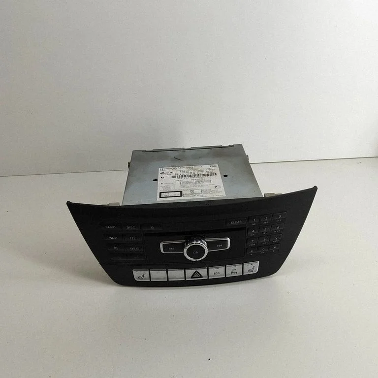 Radio/CD/DVD atskaņotājs/navigācija A2049013503