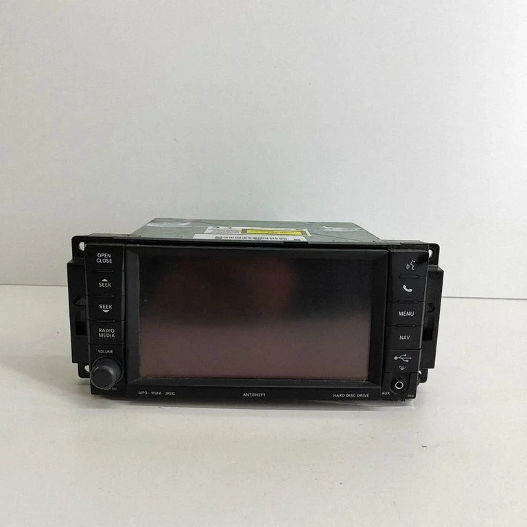 Radio/CD/DVD atskaņotājs/navigācija 68091003AD