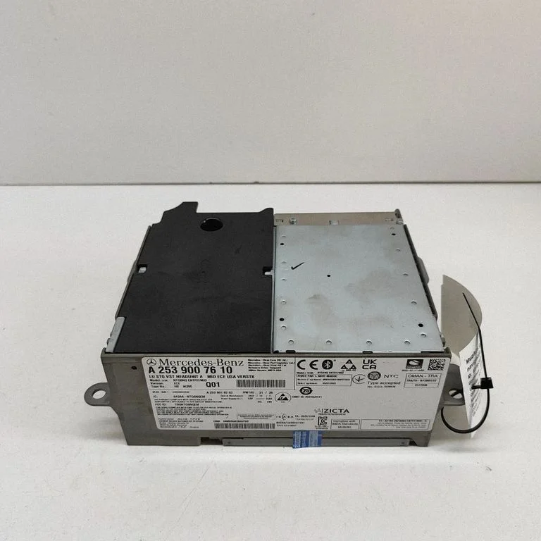 Radio/CD/DVD atskaņotājs/navigācija A2539018202