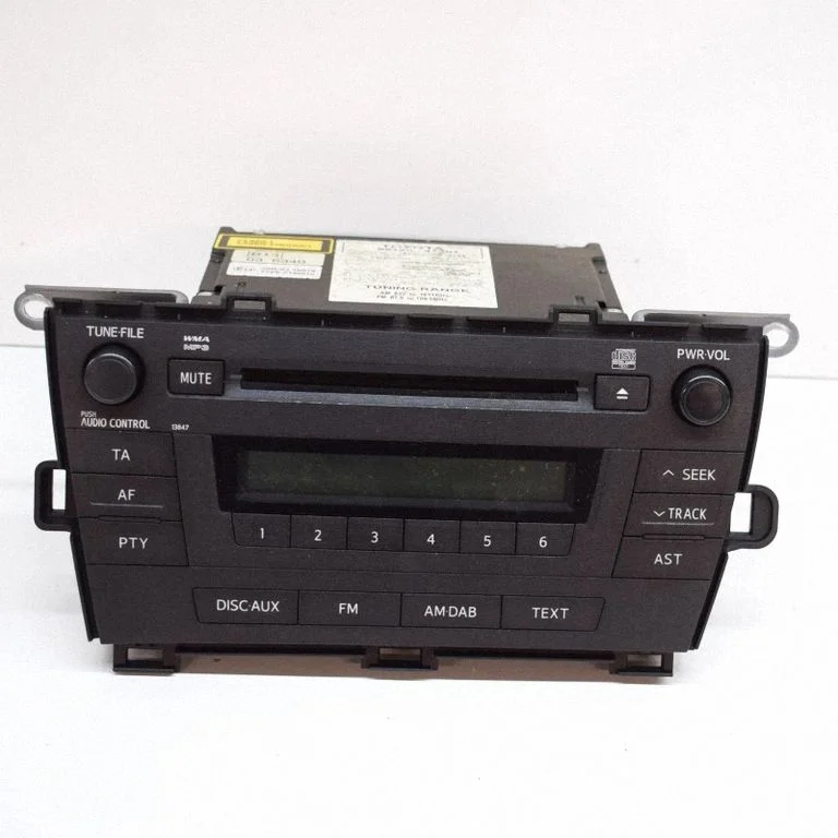 Radio/CD/DVD atskaņotājs/navigācija 12300016610101