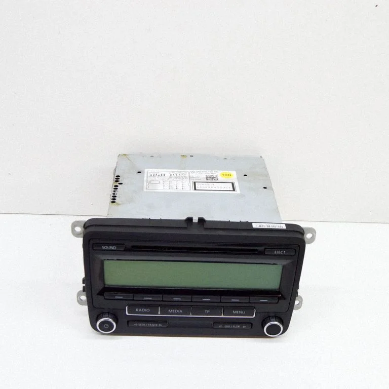 Radio/CD/DVD atskaņotājs/navigācija 7647204360