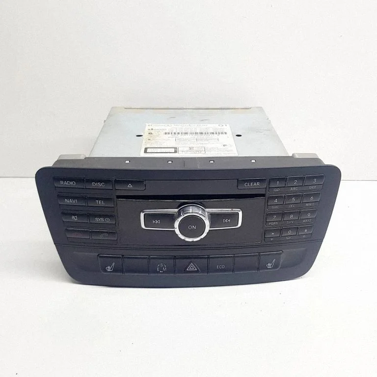 Radio/CD/DVD/GPS head unit – Mercedes-Benz A-Class W176 (2012-2018)