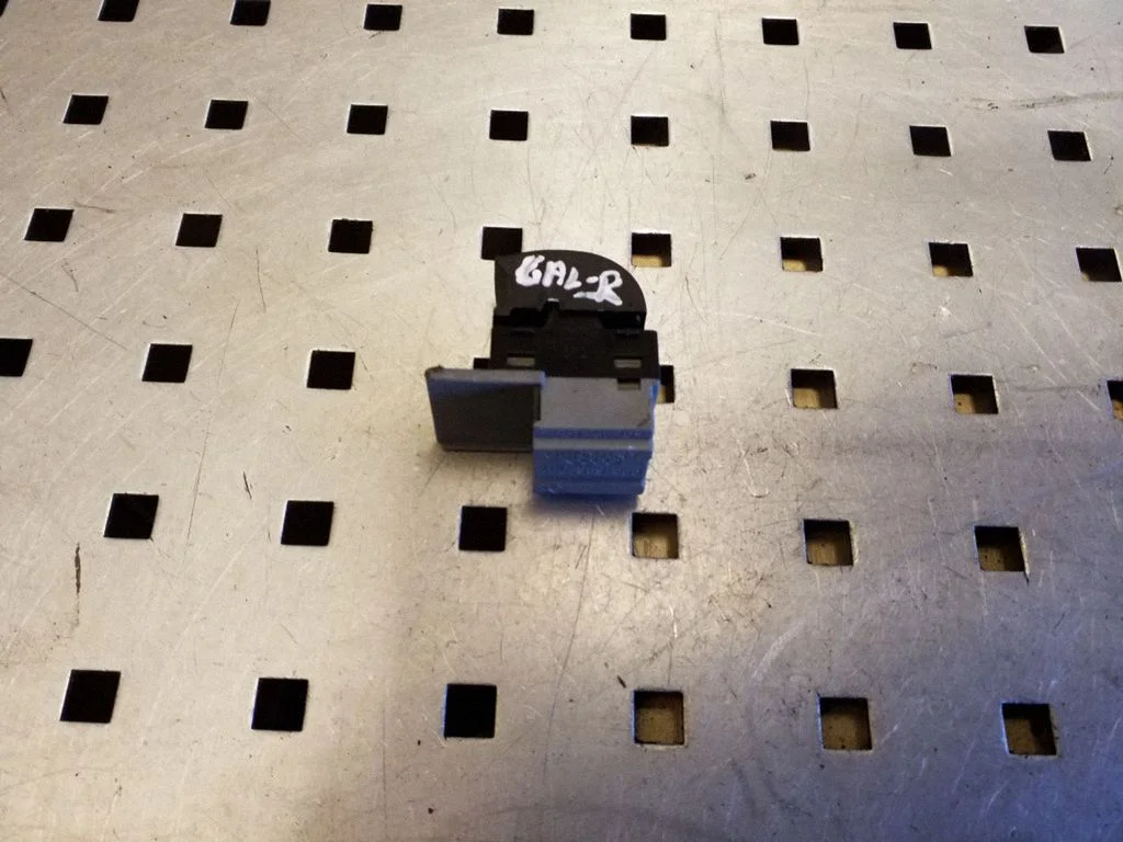 Electric window control switch 4B0959855