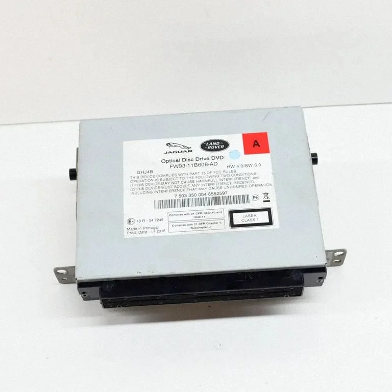 Radio/CD/DVD/GPS head unit – Land Rover Range Rover Evoque L538 (2011-2018)
