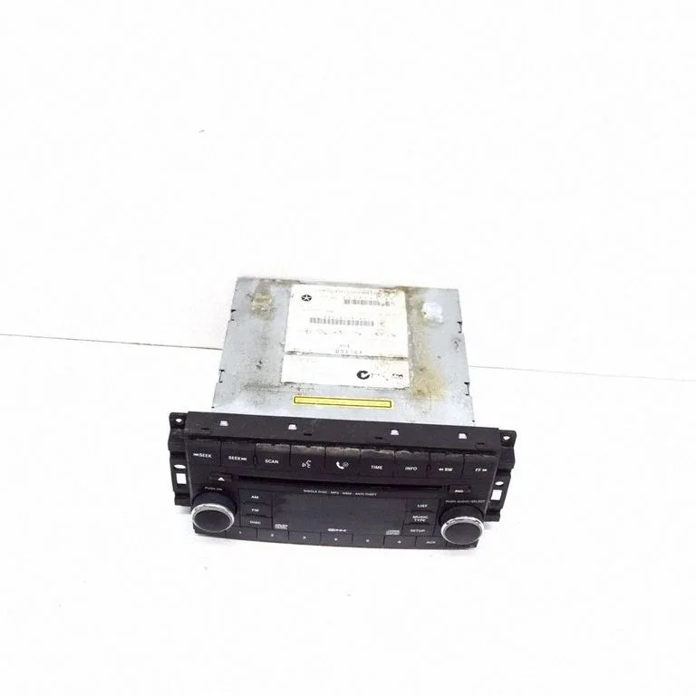 Radio/CD/DVD atskaņotājs/navigācija 05064927AF