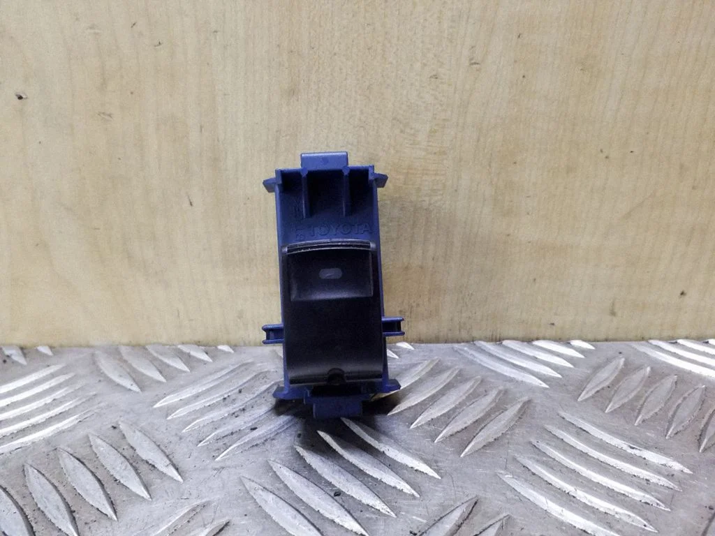 Electric window control switch 8481005070