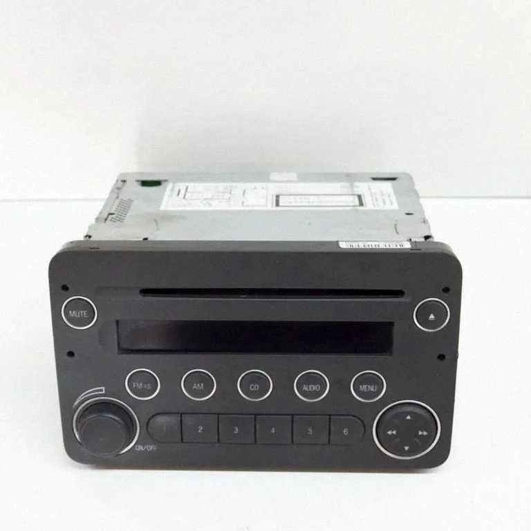 Radio/CD/DVD/GPS head unit E1034501