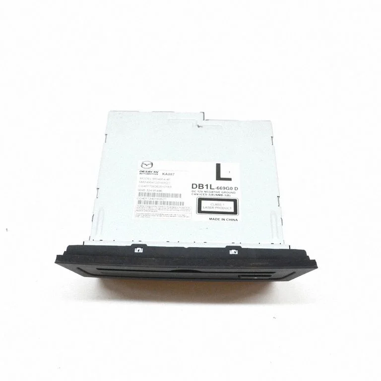 Radio/CD/DVD atskaņotājs/navigācija DB1L669G0D