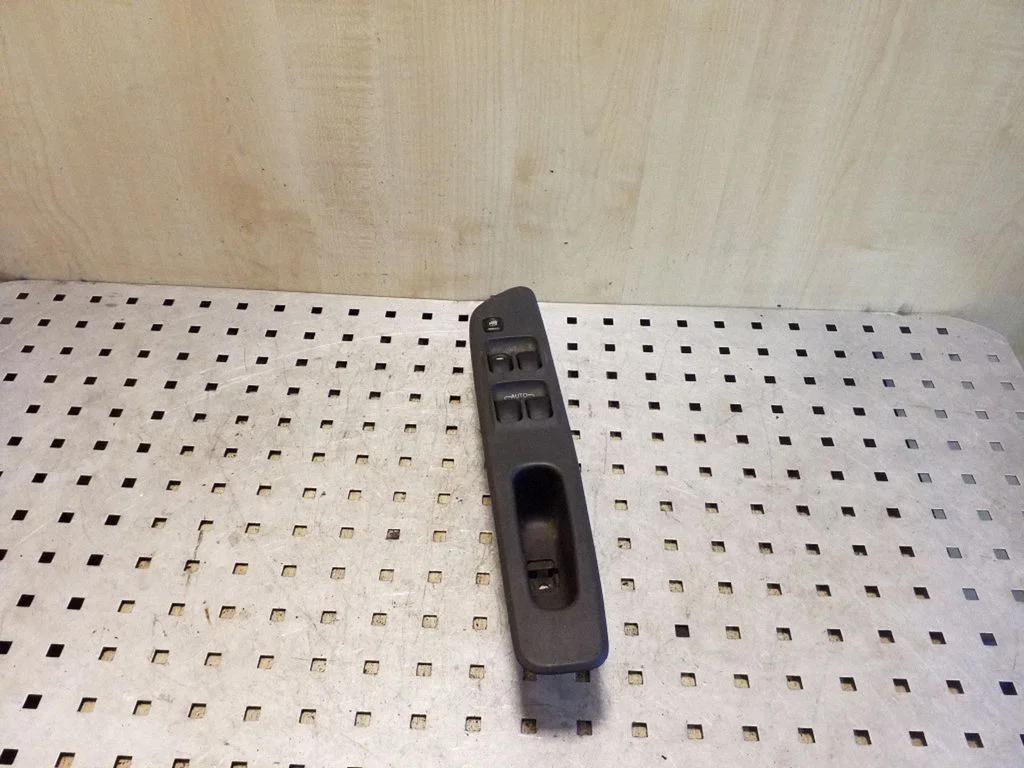 Electric window control switch – front left