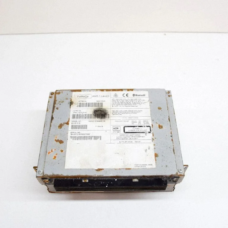 Raadio / CD/DVD-mängija / navigatsioon CF6N18C815HK