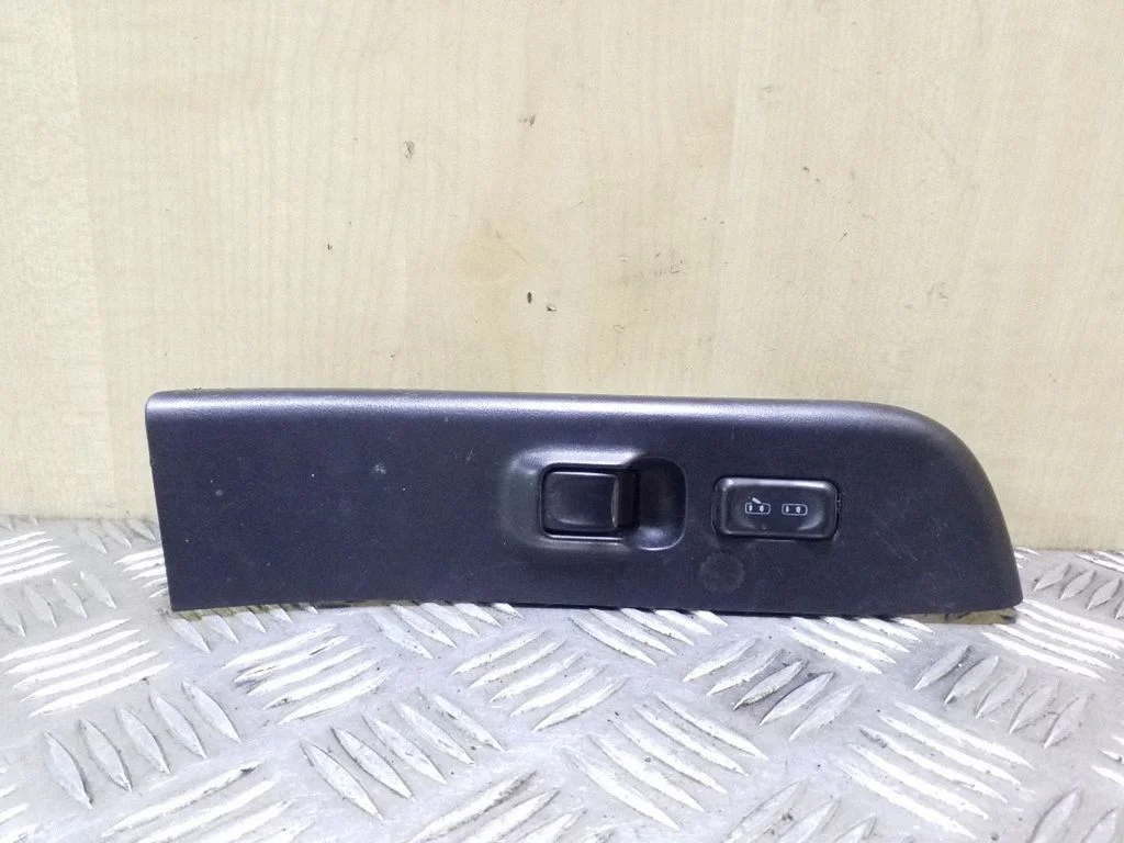 Electric window control switch 8971745851