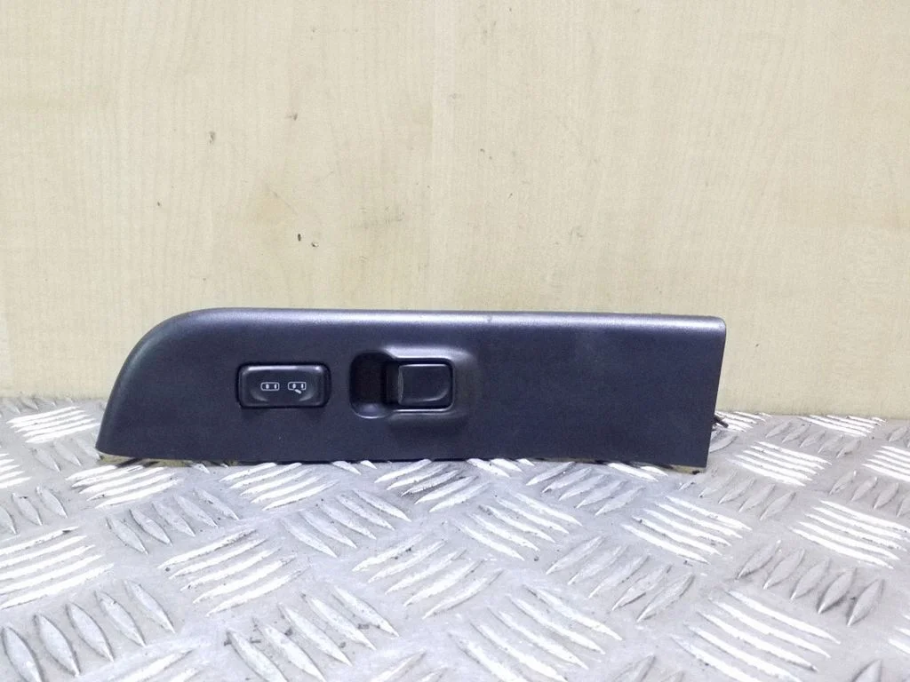 Electric window control switch – Opel Frontera B (1998-2004)