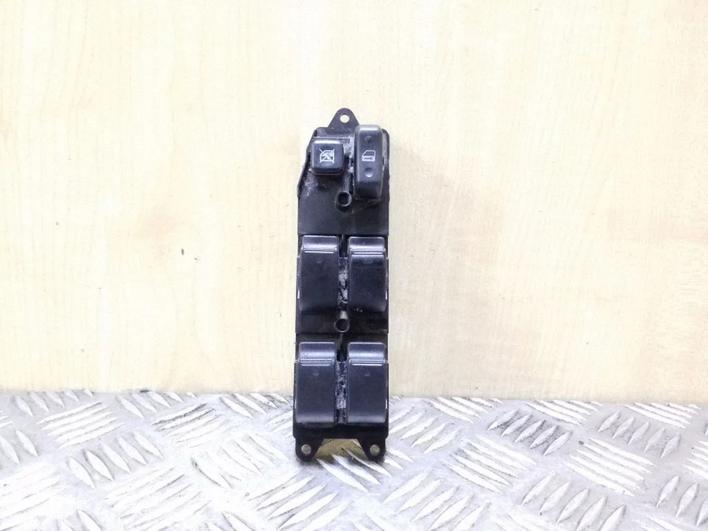 Electric window control switch 54035082