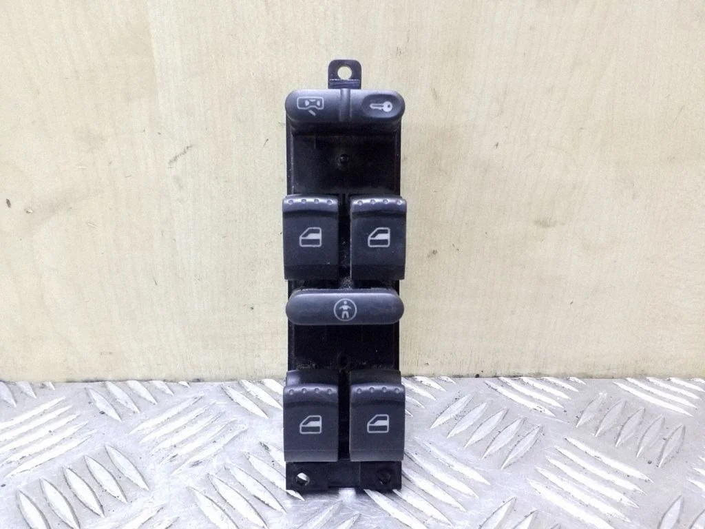 Elektriaknate lüliti 1J4959857B