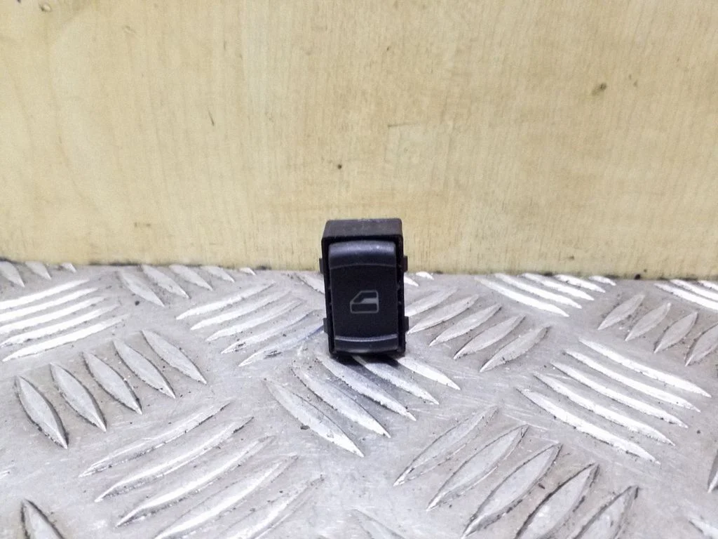 Electric window control switch 1J0959855