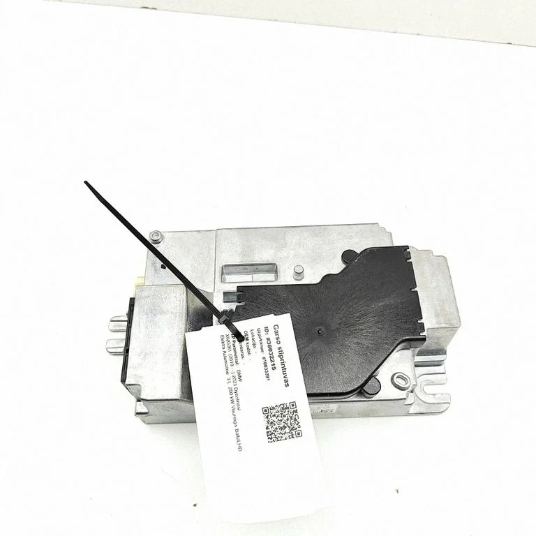Wzmacniacz audio 8731580