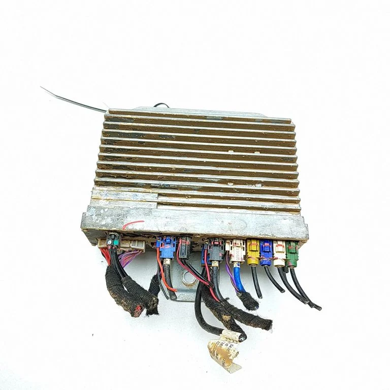 Helivõimendi SA3EFU7924200BL