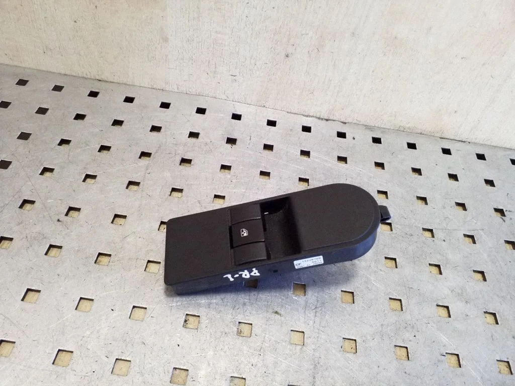 Elektrinių langų jungtukas