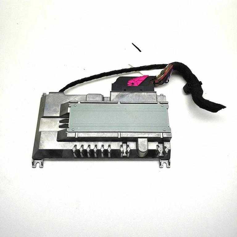 Sound amplifier 4N0035223