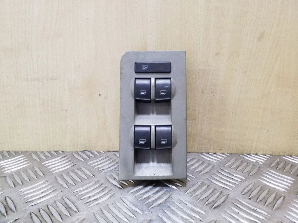 Electric window control switch 4B0959851B