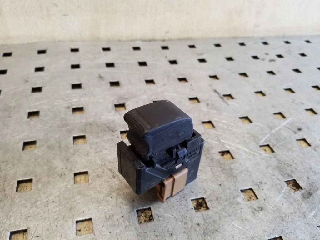 Elektrinių langų jungtukas