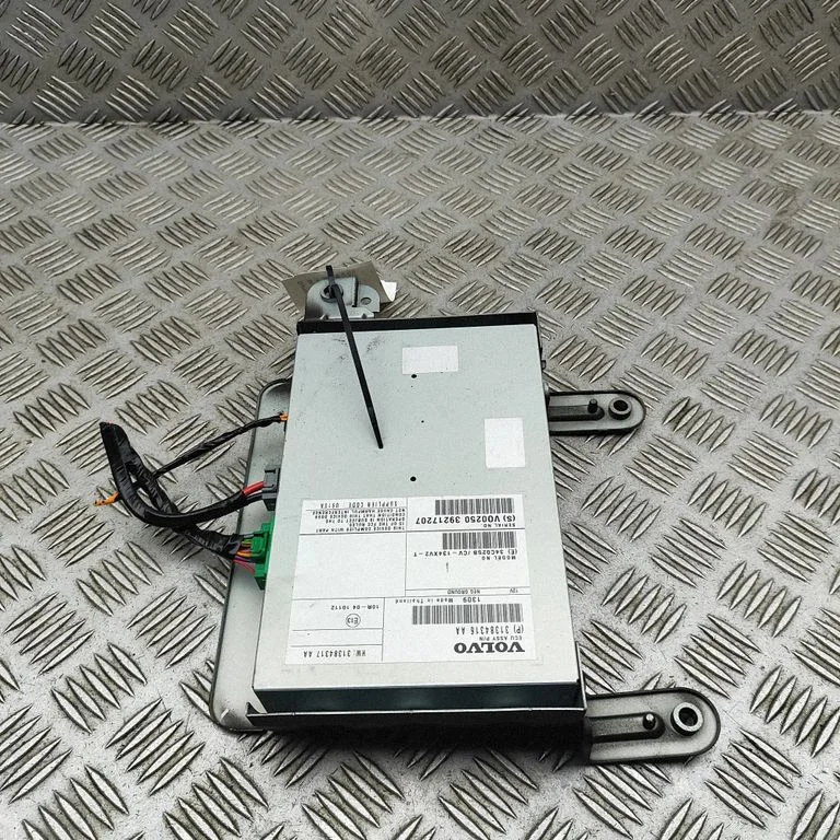 Wzmacniacz audio 31384316AA