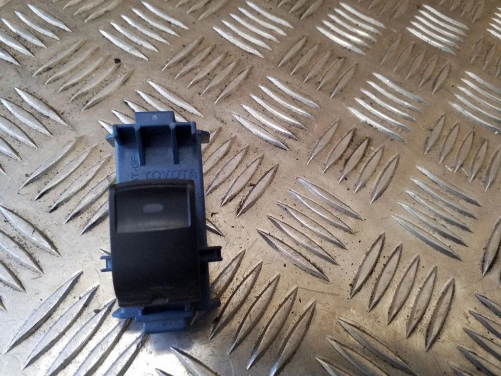 Electric window control switch 8481005070