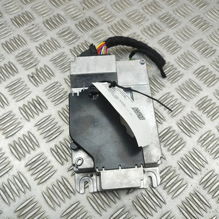 Sound amplifier – BMW X2 U10 (2023-)