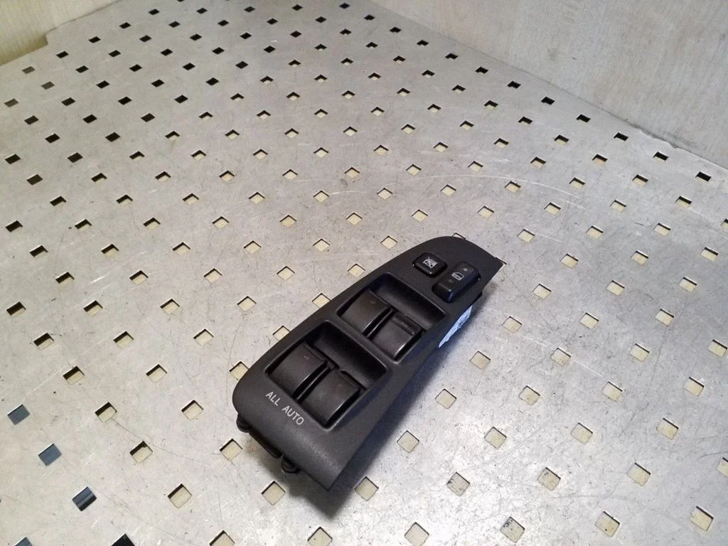 Elektriaknate lüliti 8480205220B0