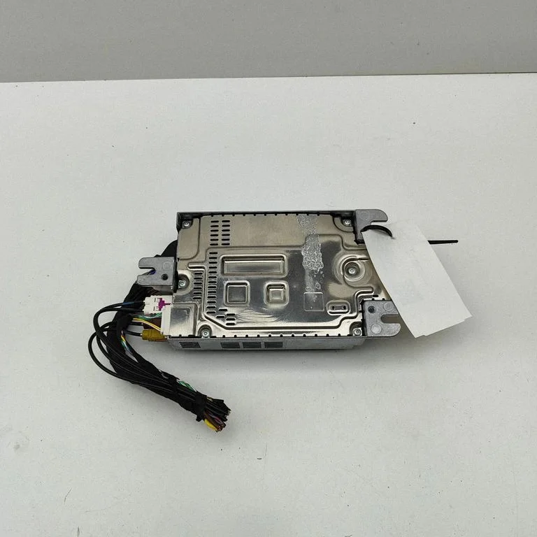 Skaņas pastiprinātājs – BMW 2. sērija F44 (2019-2024)
