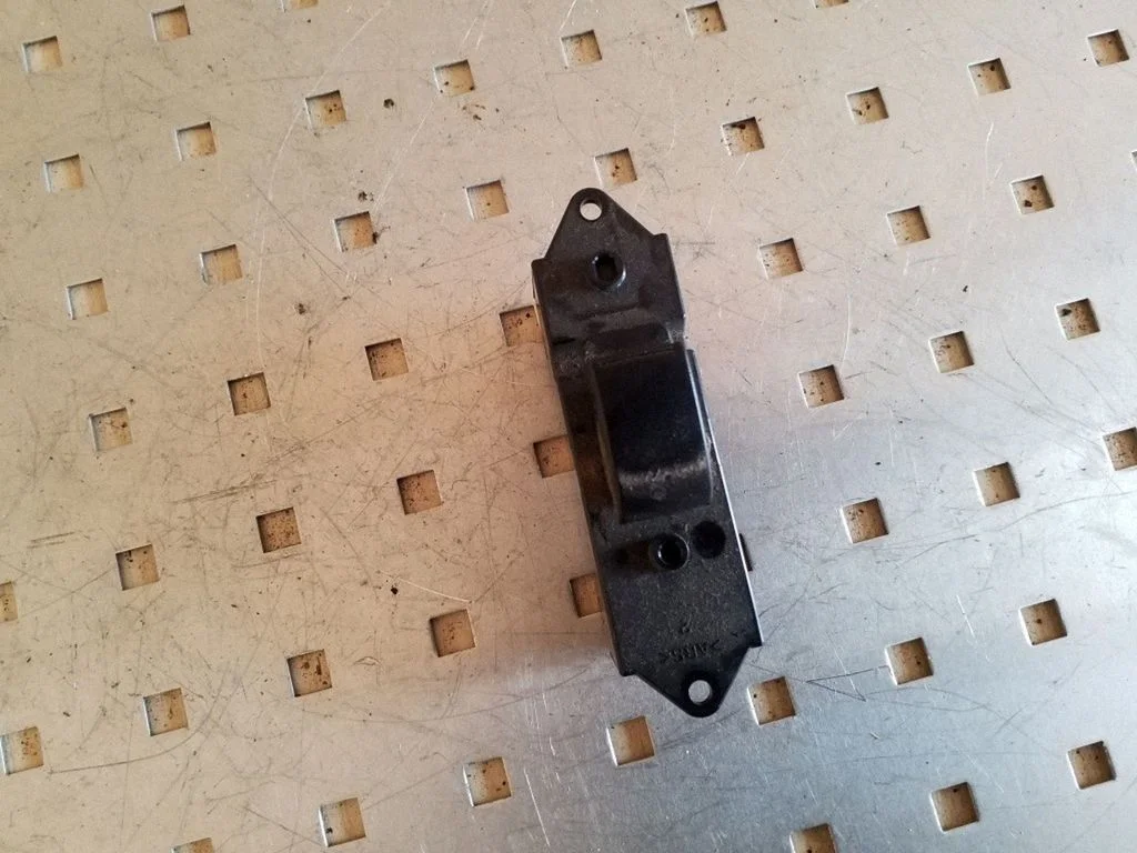 Elektriaknate lüliti MR587957