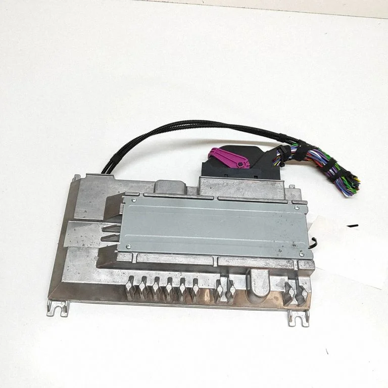 Wzmacniacz audio 81A035466