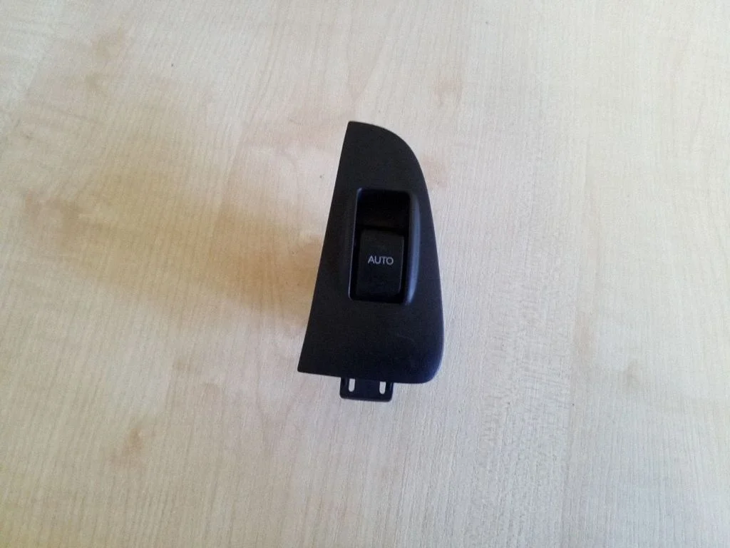 Elektrisko logu slēdzis 7427205020