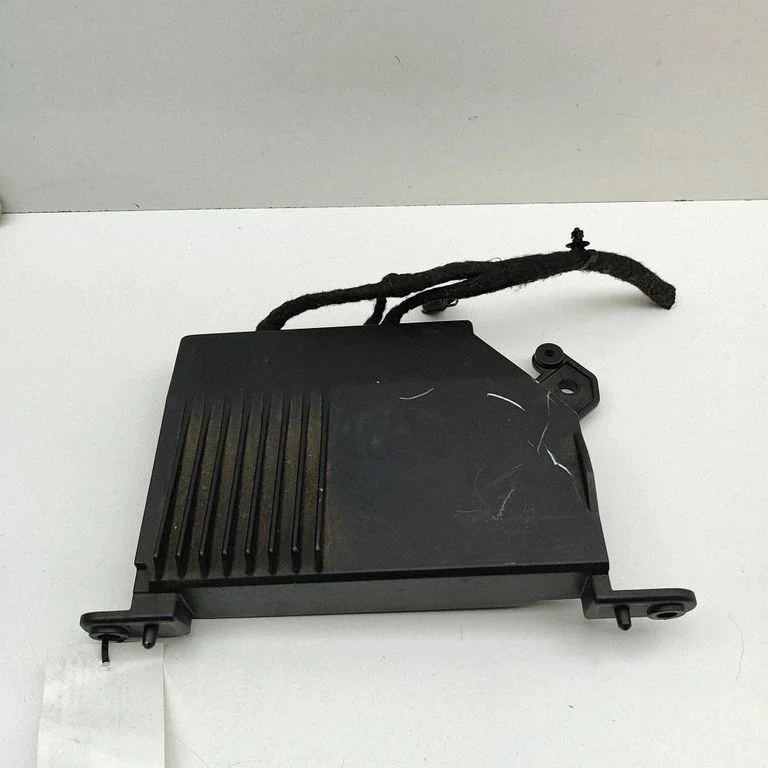 Sound amplifier – Volvo V60 (2018-)