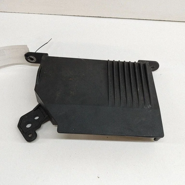 Skaņas pastiprinātājs 32265284AA