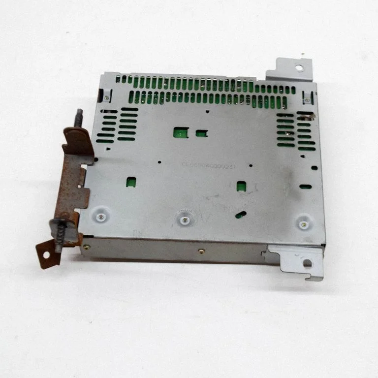 Sound amplifier – Nissan Primera (2002-2007)