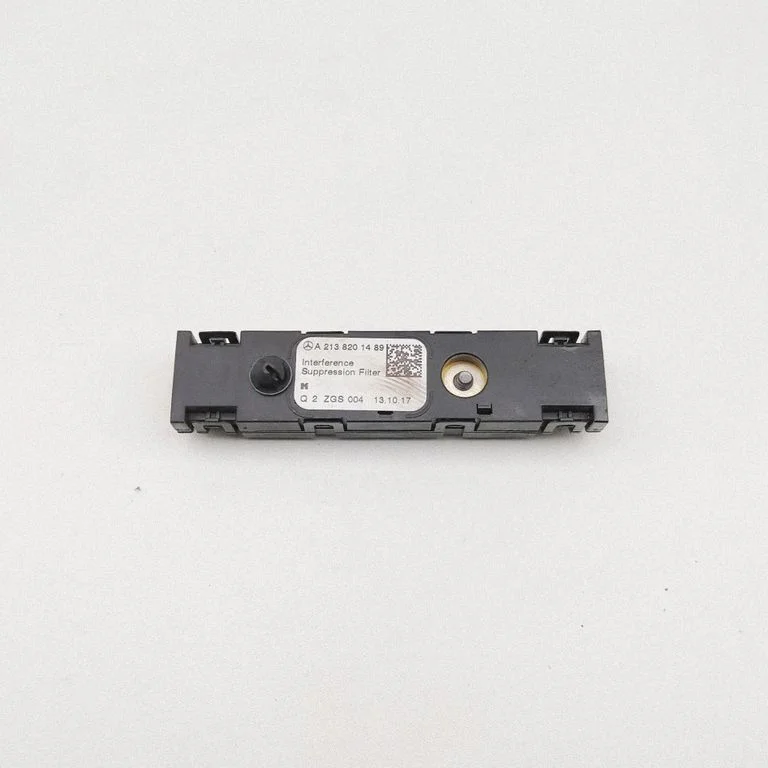 Antenas pastiprinātājs – Mercedes-Benz E klase W213 (2016-)
